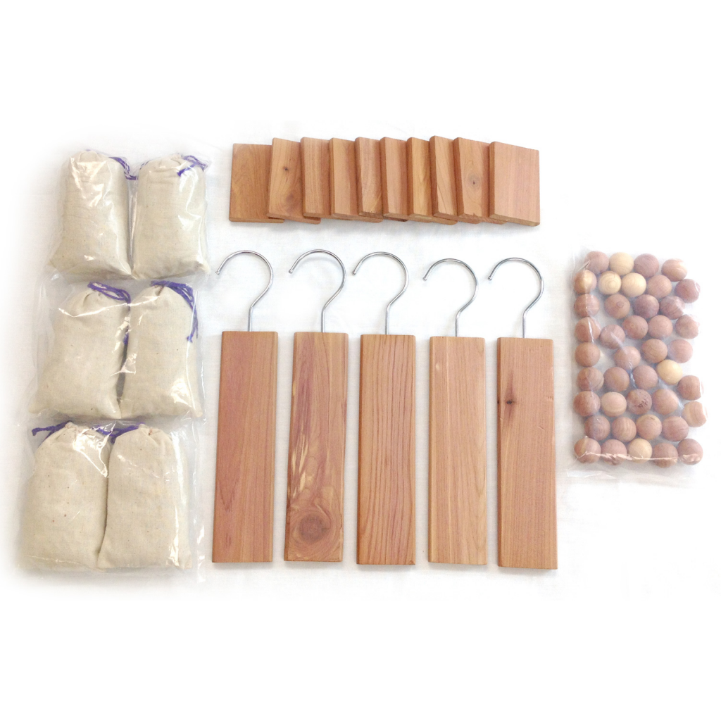 Hangers & Closet Organization Cedar Elements